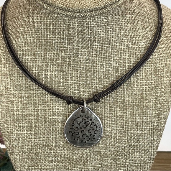 SILPADA Shell, Silver & Leather Necklace N1446 - Picture 3 of 8